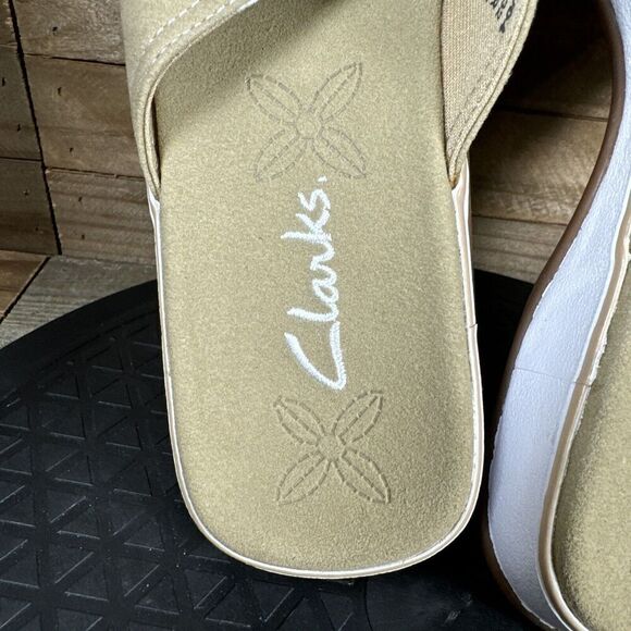 Clarks Women’s Size US 8 Tan White Slip On Suede Slide Casual Sandals - Picture 6 of 10